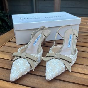 MANOLO BLAHNIK heels